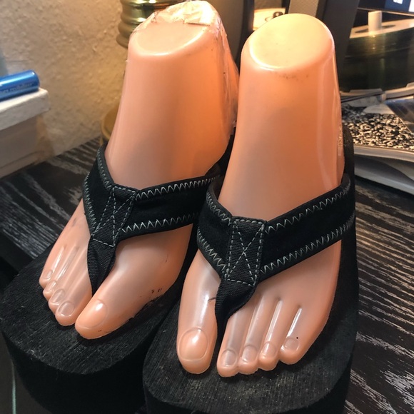 Funky Chunk Women's Black Flip Flops Platform Sandals Size 6 - Picture 8 of 14